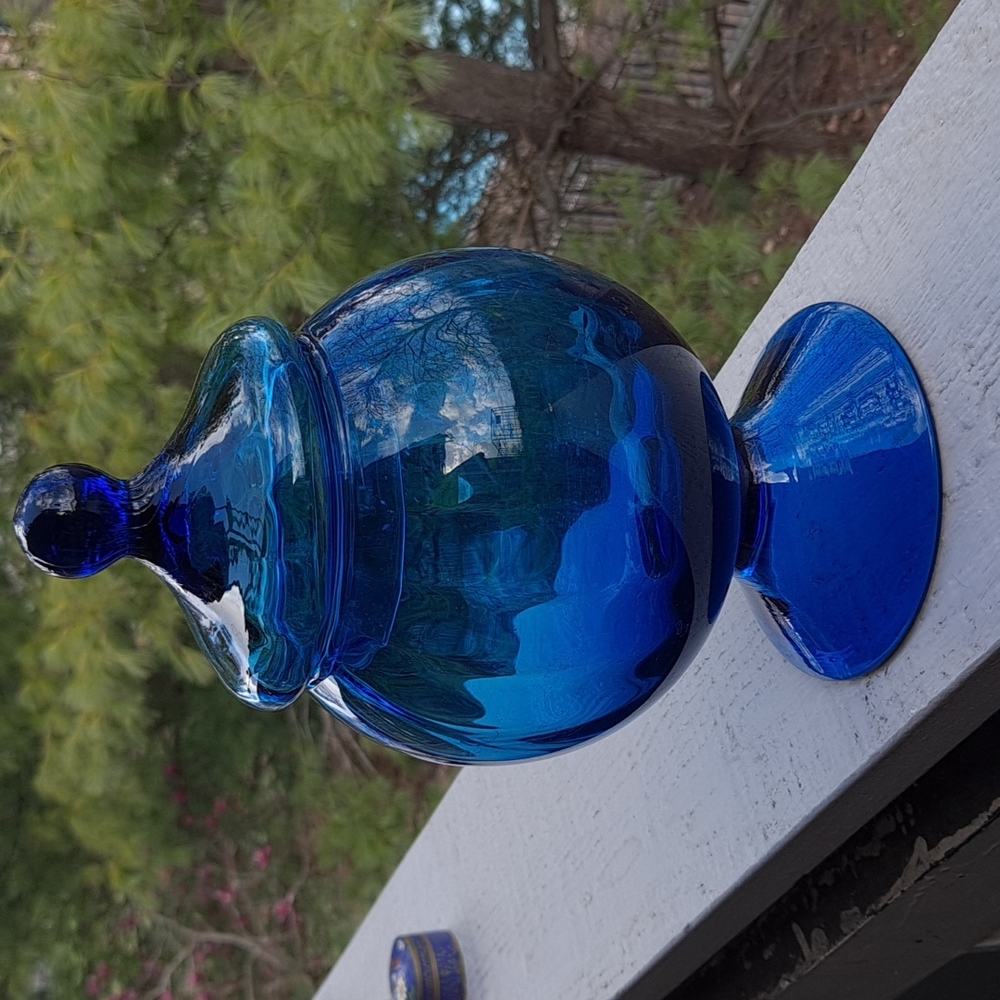 Empoli Italian 9.25" BLUE Vertical Ribbed Optic Apothecary Candy Jar